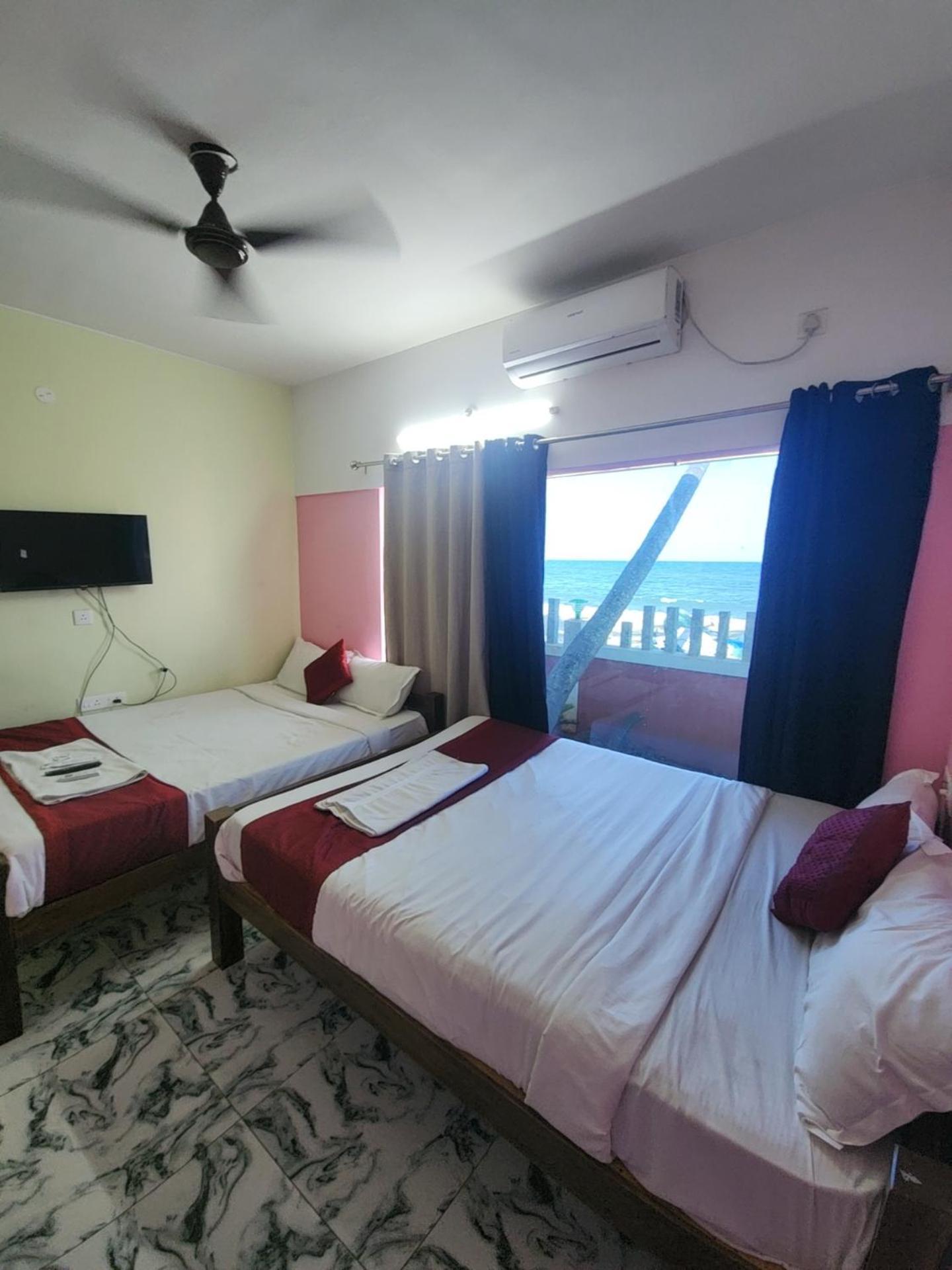 Paradise Harmony Beach Resort Singanallur Exterior photo